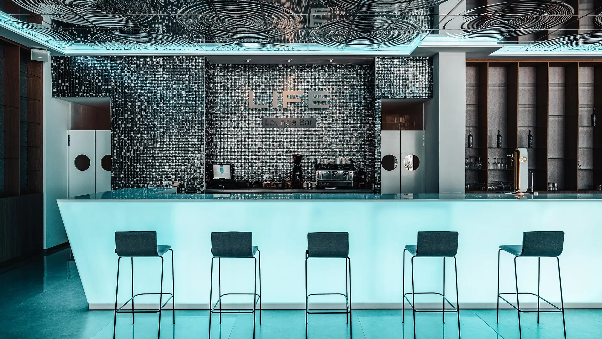 The Ibiza Twiins - 4* Sup Hotel Playa d'en Bossa