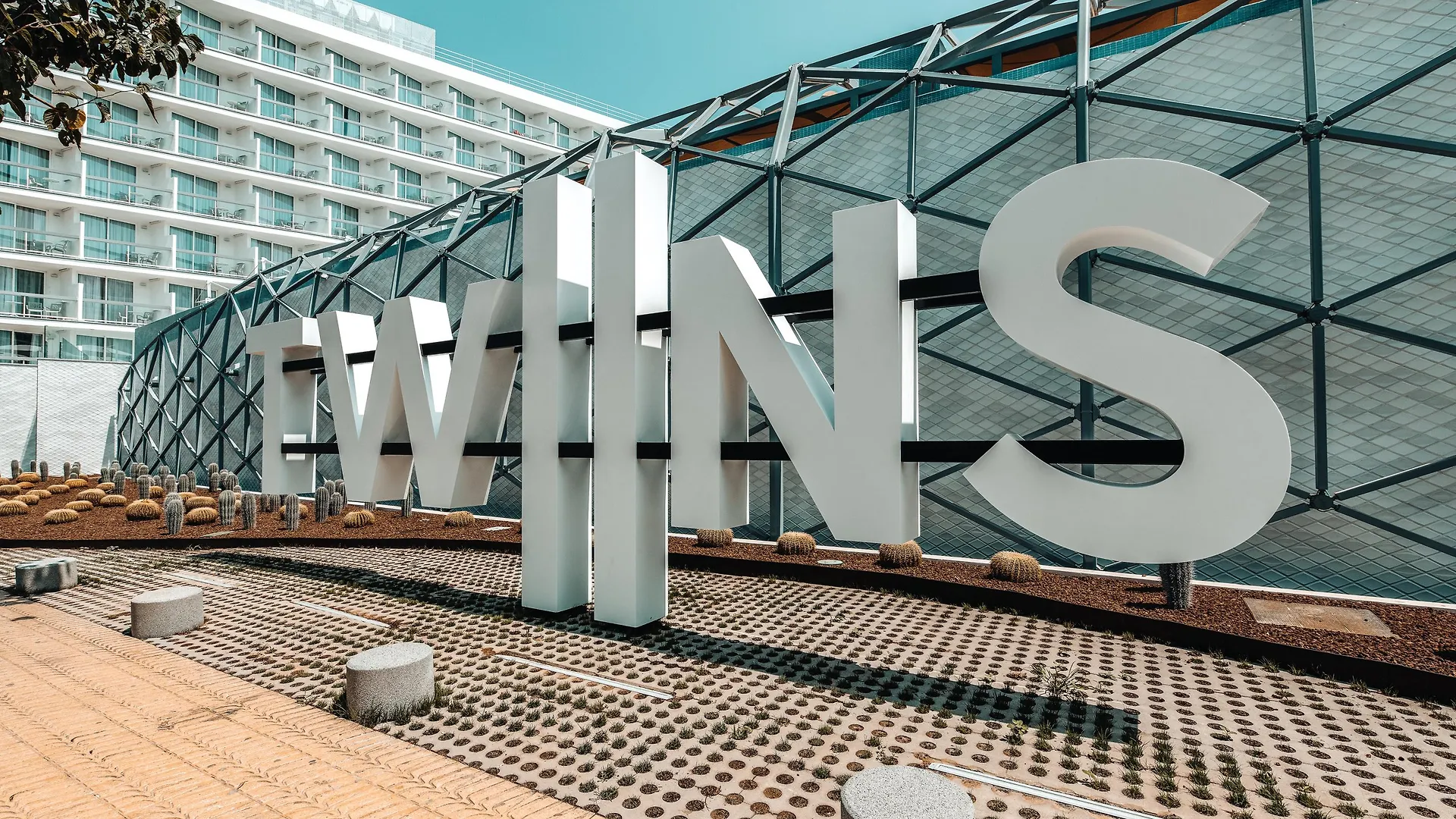 Hotel The Ibiza Twiins - 4* Sup Playa d'en Bossa