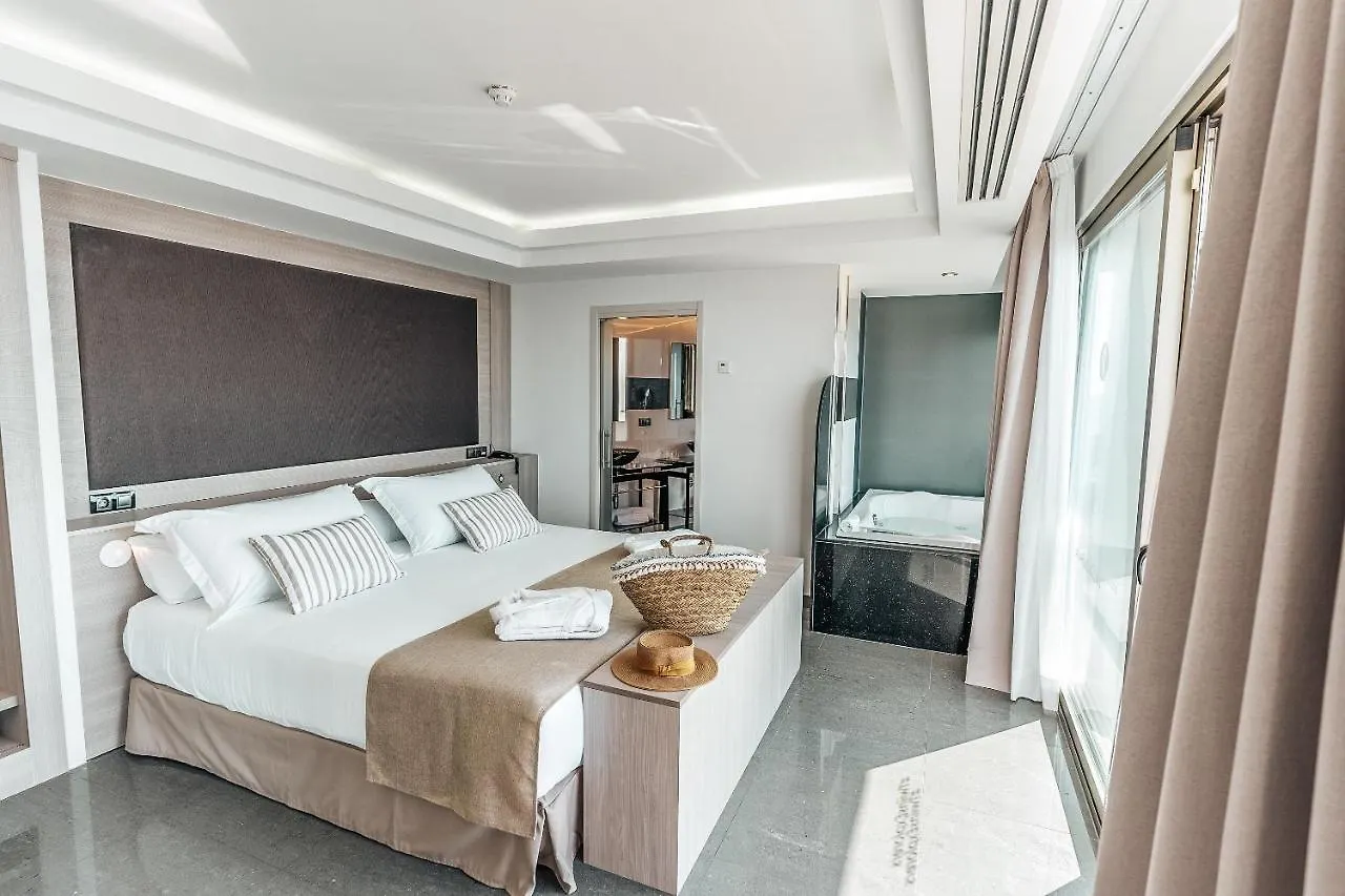 Hotel The Ibiza Twiins - 4* Sup Playa d'en Bossa