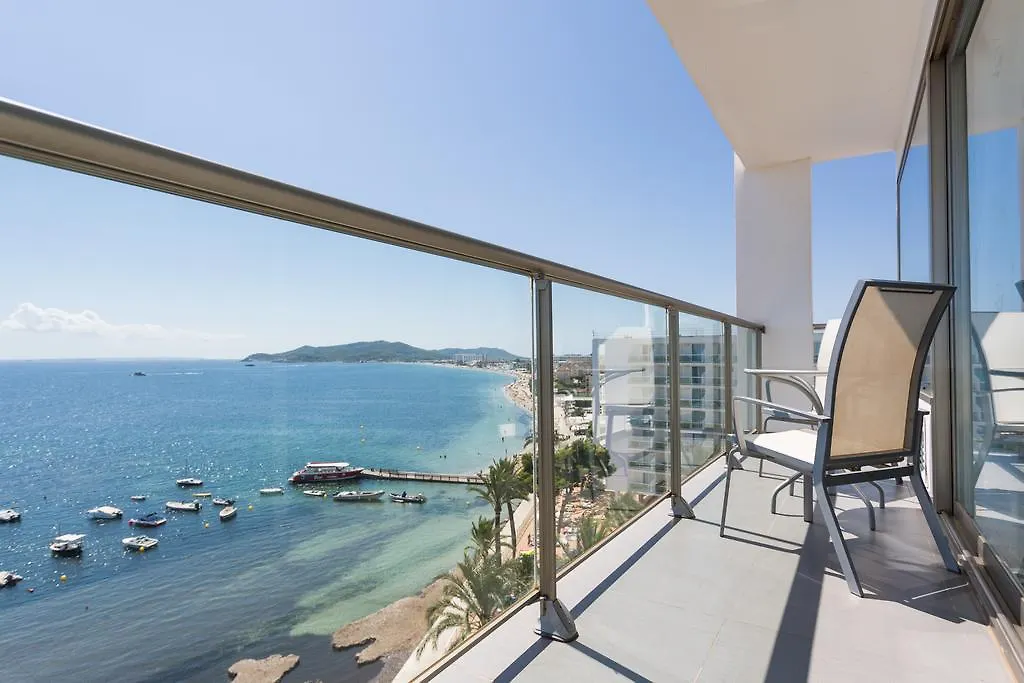The Ibiza Twiins - 4* Sup Hotel Playa d'en Bossa 4*,  Spain